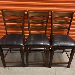 Set Of 3 Beautiful Counter Height Cushioned Chairs