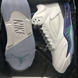 Jordan 5 Grapes size 12 Brand new
