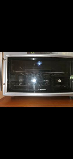 Wine cooler electric