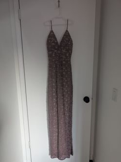 Like new prom dress Med excellent Condition like new