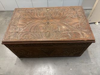 Vintage Hand-Carved Wooden Storage Chest / Blanket Trunk – Folk Art Floral Design