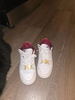 Dunk low se sisterhood white phantom