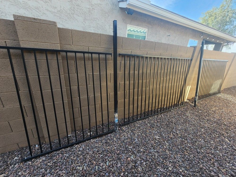 20' Fence