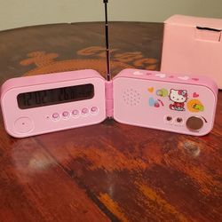 Hello Kitty Radio | Alarm Clock in box. Tested and working