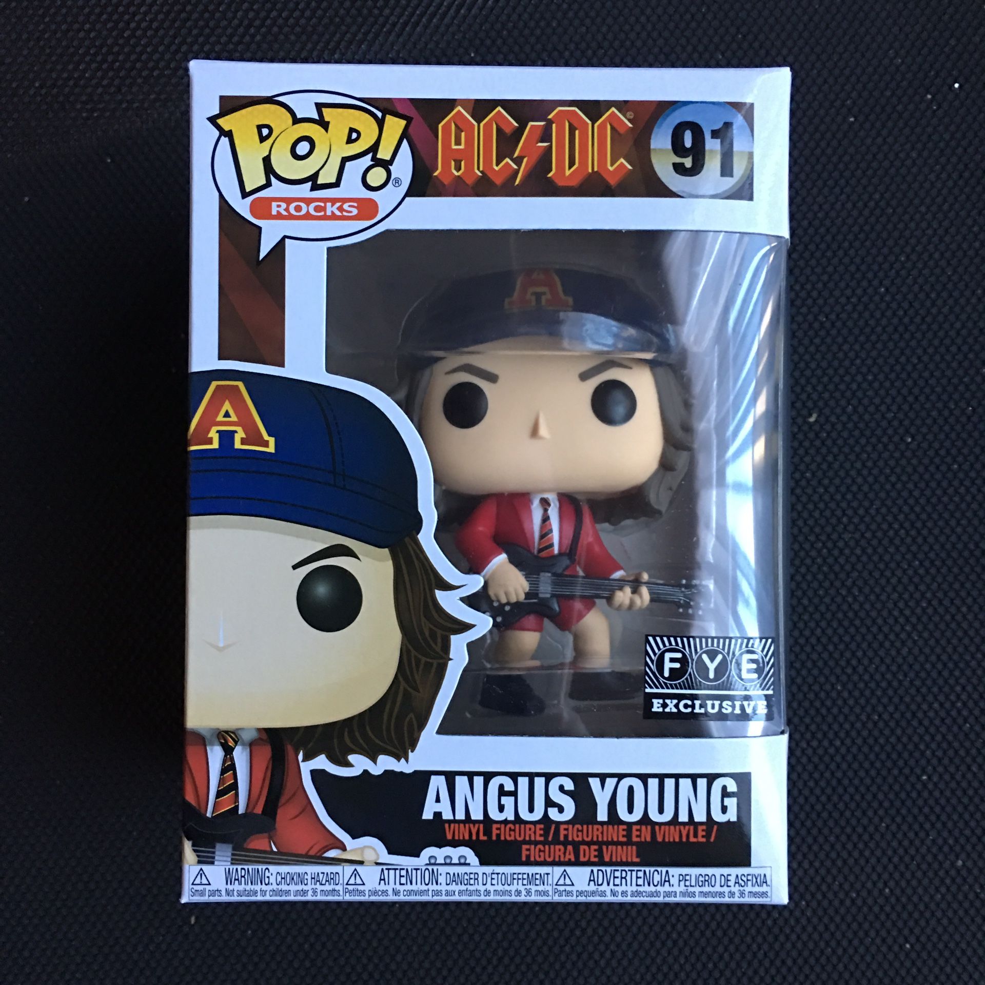 FUNKO POP! Angus Young #91 AC/DC FYE Exclusive with Pop Protector! for ...