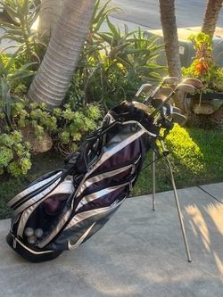 └➤➤➤ Men's Right-Handed | Mixed Golf Set | 12 Clubs + Nike Golf Bag +