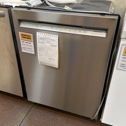 KitchenAid dishwasher    (KDFE104KPS)