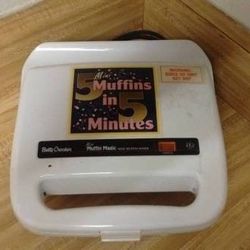 5 minute Muffin Maker