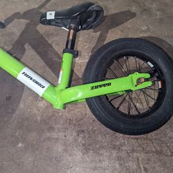Novara Zipper Balance Bike