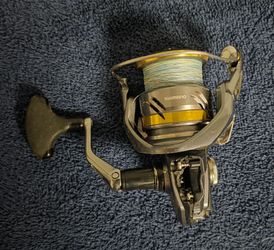 4 fishing rods n 3 reels