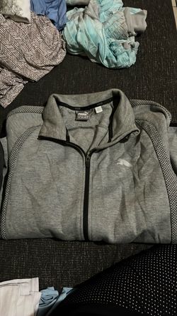 new zip up’s medium