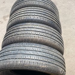 MASTERCRAFT STRATUS TIRES 245/65/17 (SET)