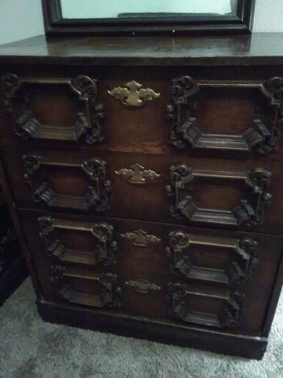 Dresser set with mirror sturdy wood $30 for the set or $20 each.