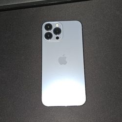 iPhone 13 Pro Max 128GB And Apple Watch SE (2nd Gen) [GPS +Cellular 44mm]