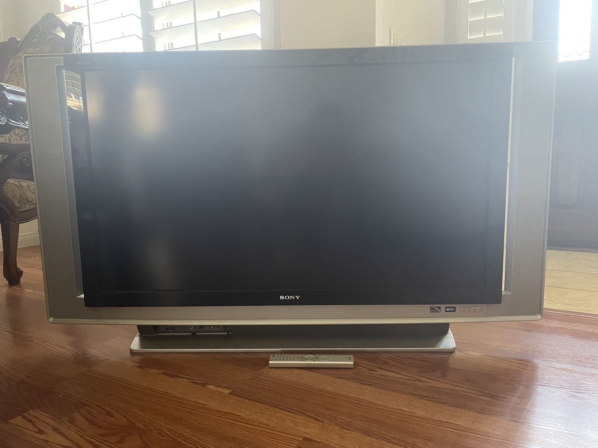 50” Sony Wega Tv (Free)