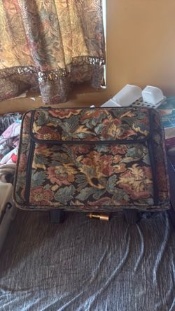 Sewing machine case