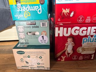 Baby diapers (size 1 month)