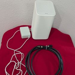 XB7-T GIGABIT Xfinity XFi Gateway Modem Router,  Power Supply & Cable