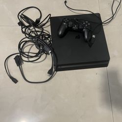 PS4 SLIM