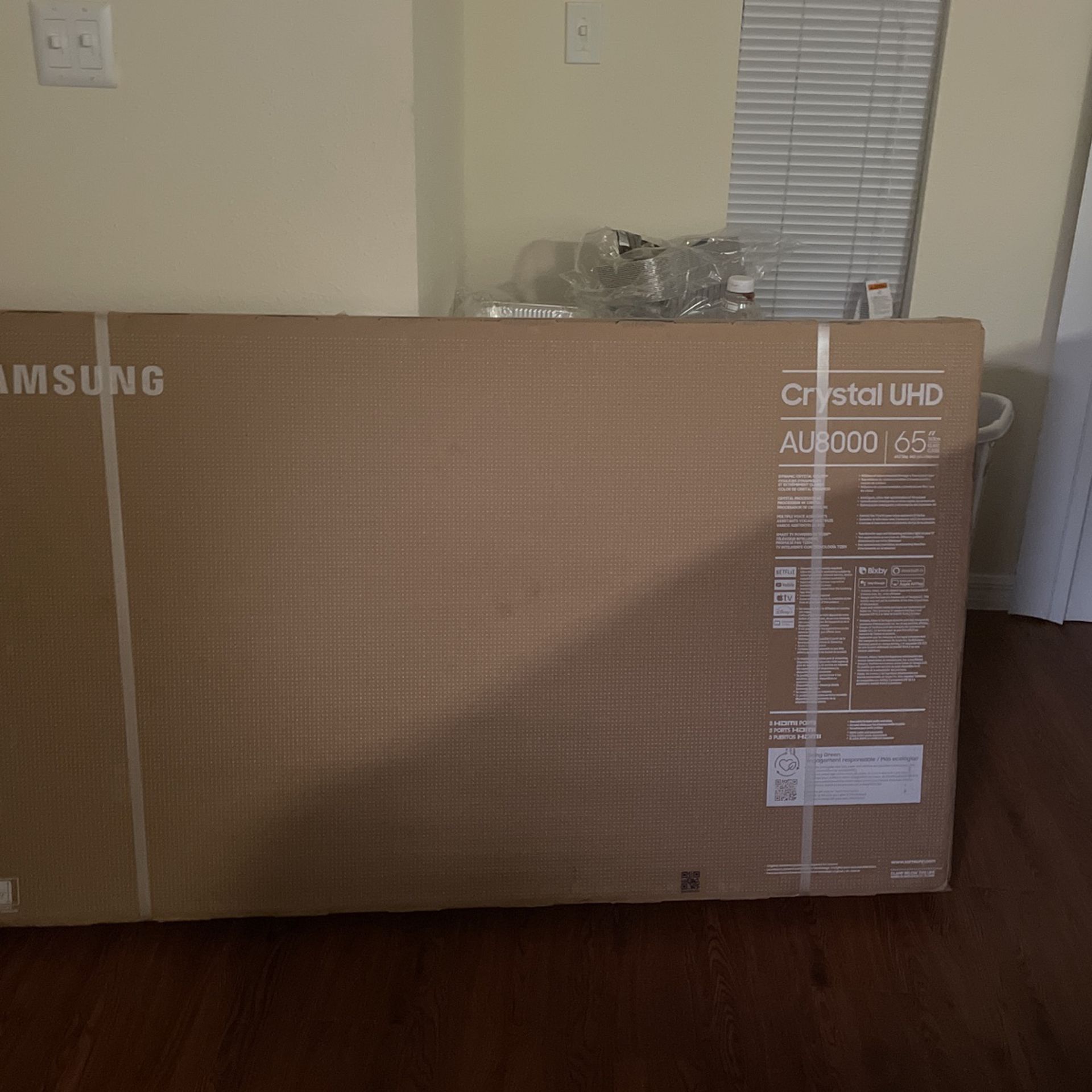 New In The BOX 65” Samsung Crystal UHD