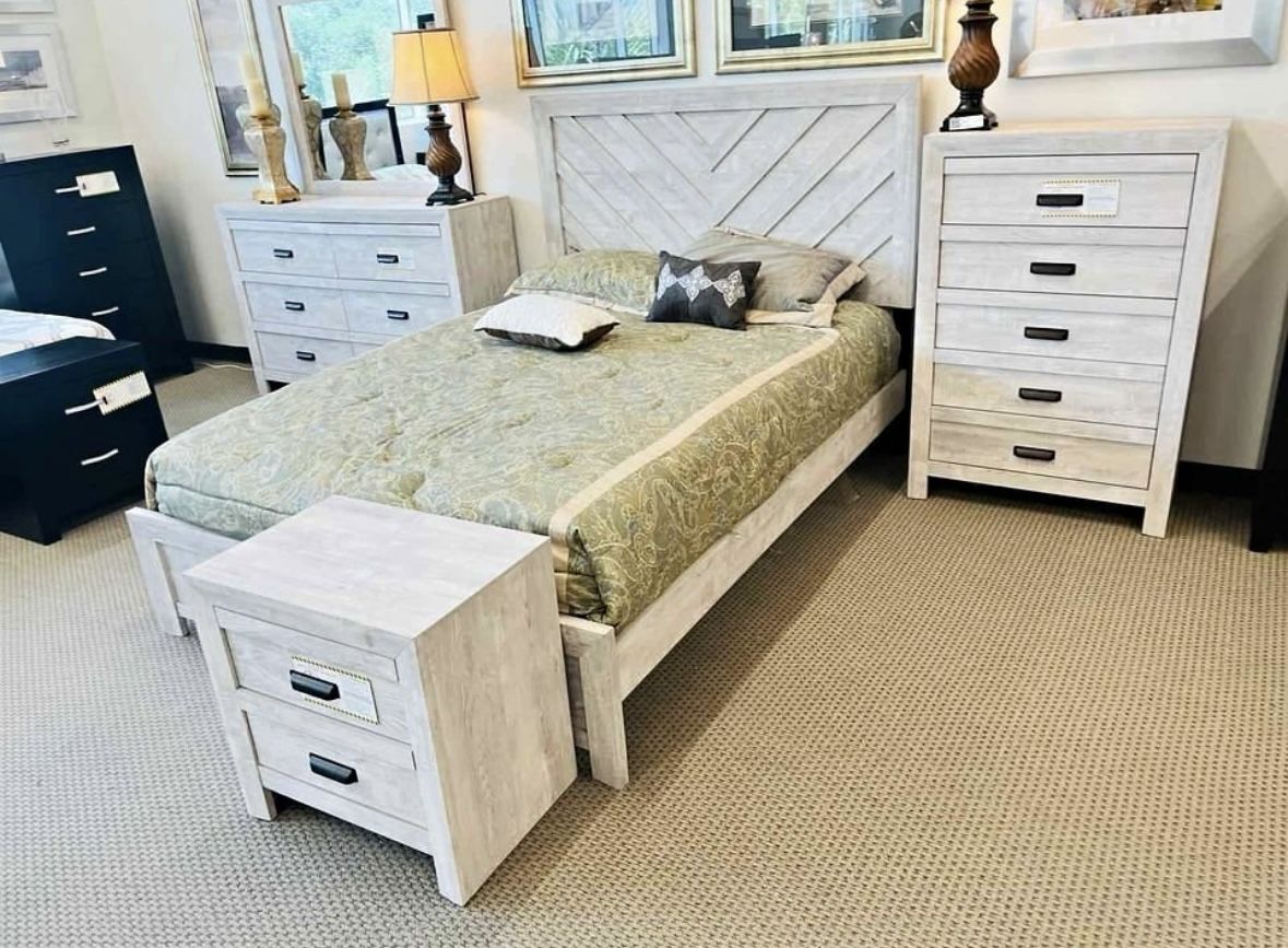 Queen bedroom set