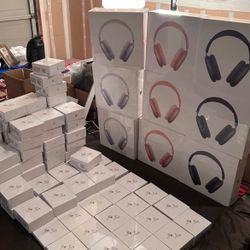 AirPod Gen 2 And Maxes 