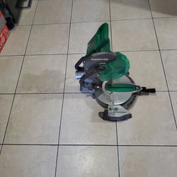 METABO COMPOUND MITER  SAW USED 