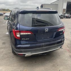 Honda Pilot Touring 2019 All parts Available 