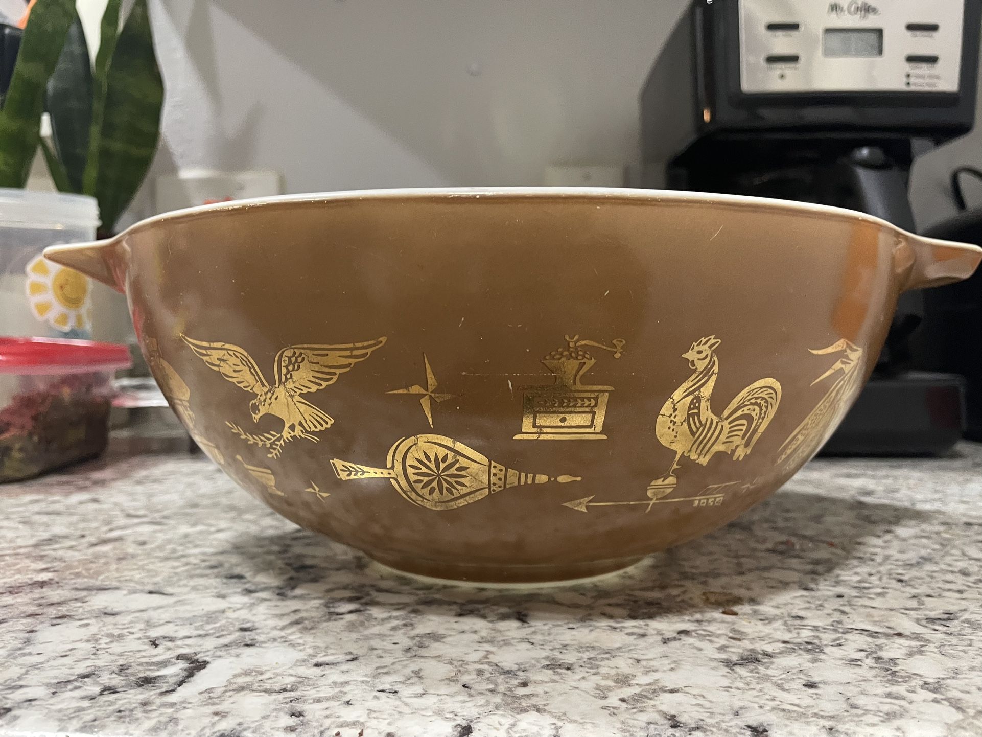 Vintage Pyrex Cinderella Bowl