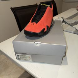 AJ14 Ferrari size 11.5