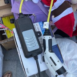 I8 Car Charger 