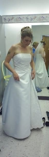 2 David's Bridal Wedding Gowns With Train Size 8 One Is Used $50 Obo One Is NWT $100 Obo