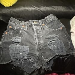 Levi Shorts 