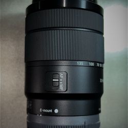 Sony 18-135mm OSS Lens (Mint Condition)