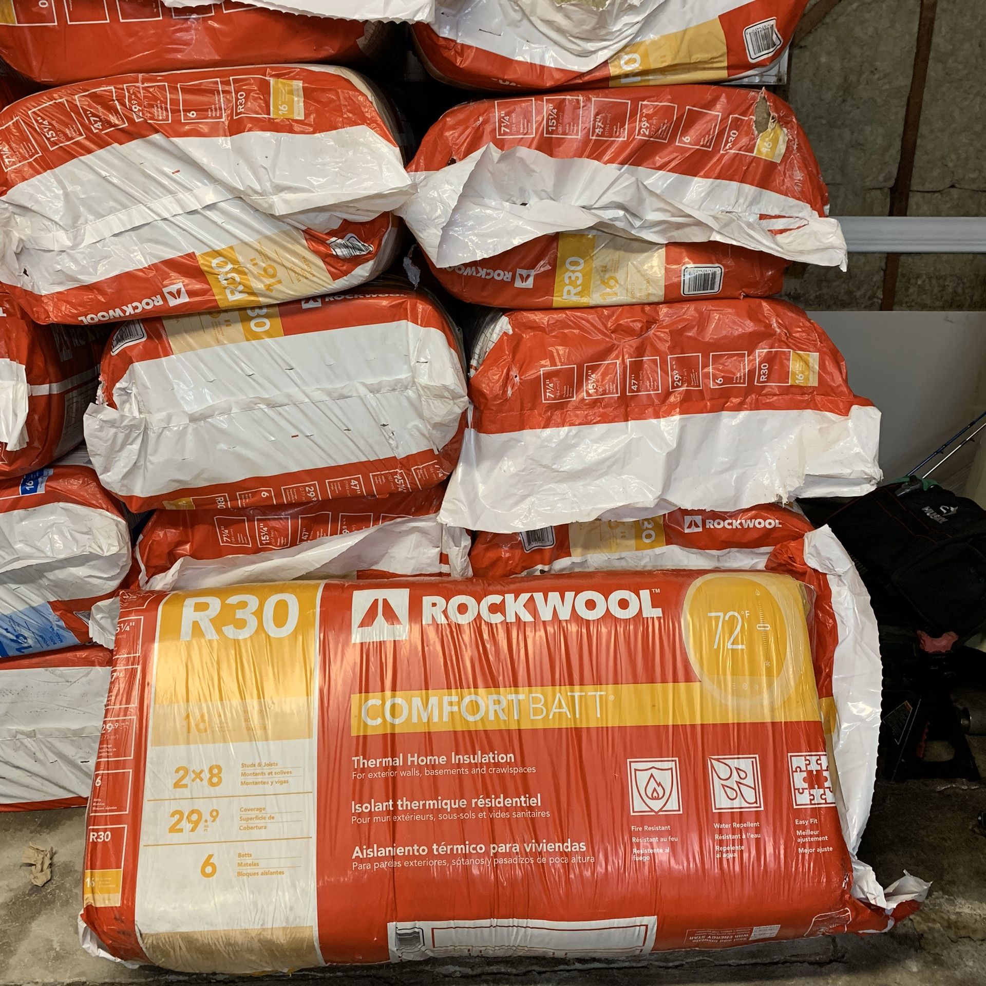 R30 Faced Insulation 24 Wide - 68gcwrk