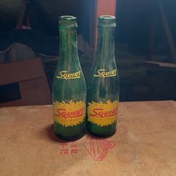 2 Vintage 7 Oz Squirt Bottles 