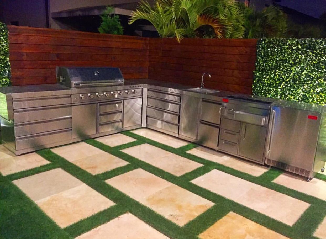 Outdoor modular kitchen grill /bbq