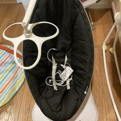 4 Moms Mamaroo Swing