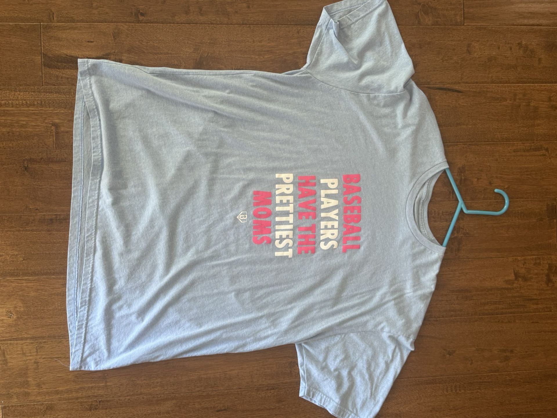 Baseball Players Have The Prettiest Moms Tee