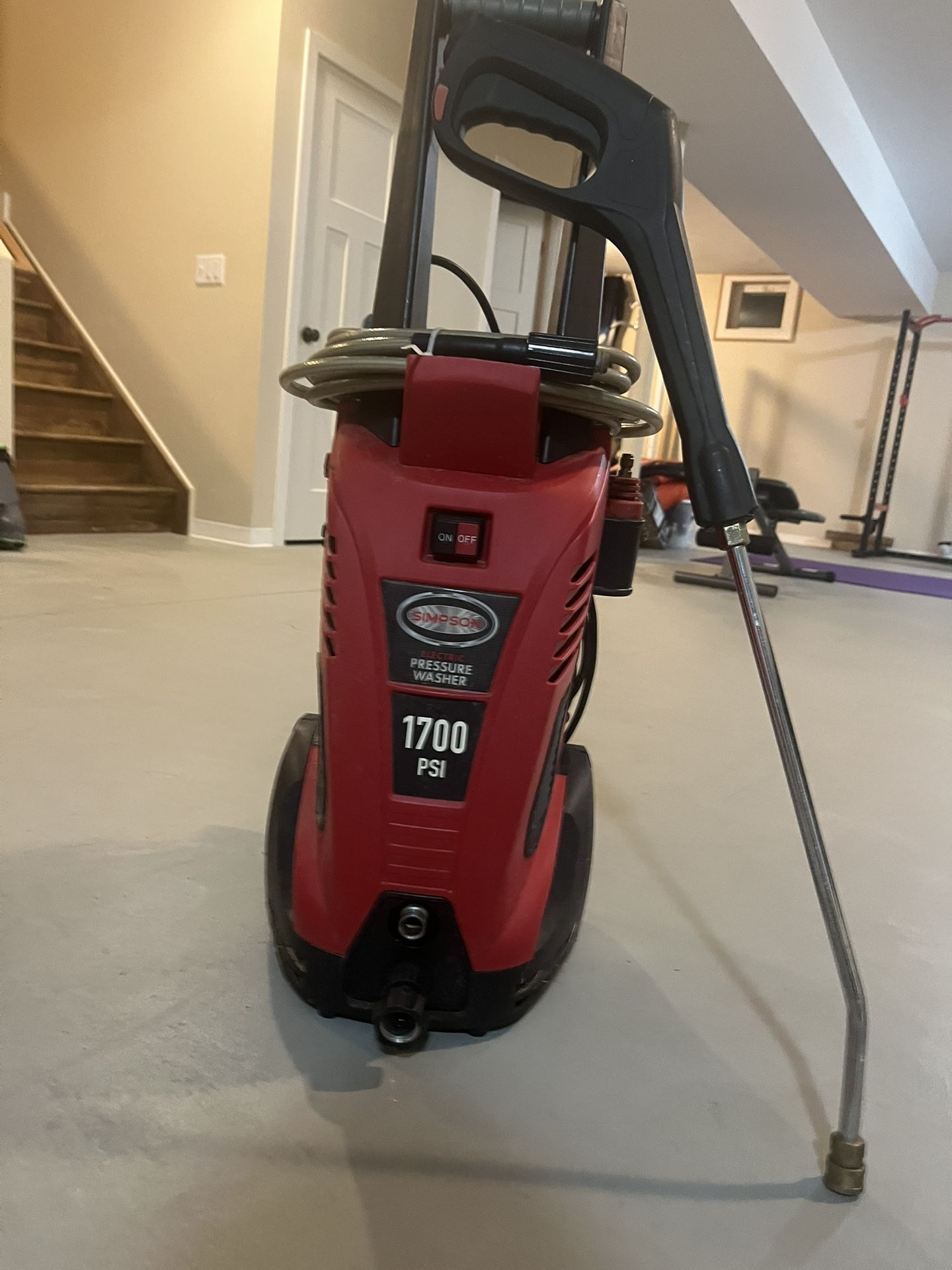 Simpson 1700 PSI Pressure Washer