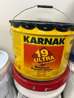 Roofing mastic black