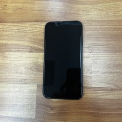 **iPhone 11 - 64GB - Unlocked - Excellent Condition**