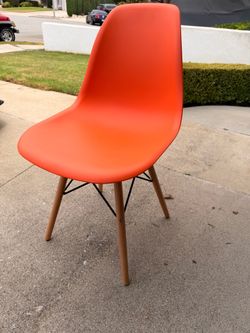 Orange Desk Chair - GREAT condition!!