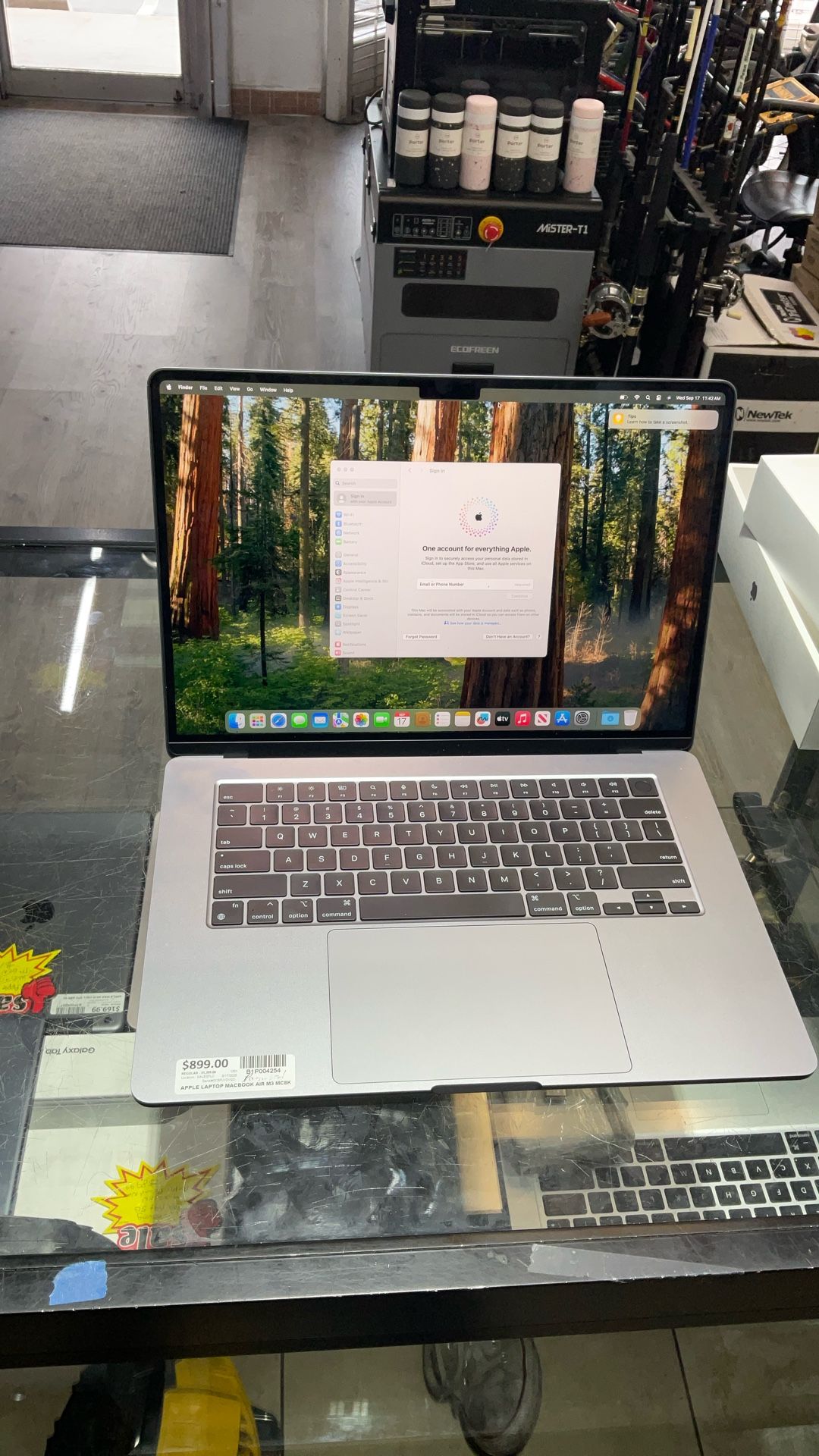 Apple MacBook Air 15in M3 Chip 256Gb SSD