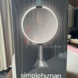 Simplehuman 8" Sensor Makeup Mirror W/ Brightness Control 5X Magnification