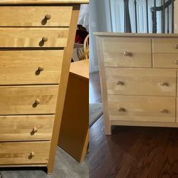 Stanley Solid Wood Dresser Set 