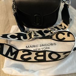  
Mark Jacobs bag
