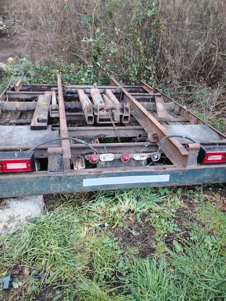Hydraulic Dump Lift And Bed