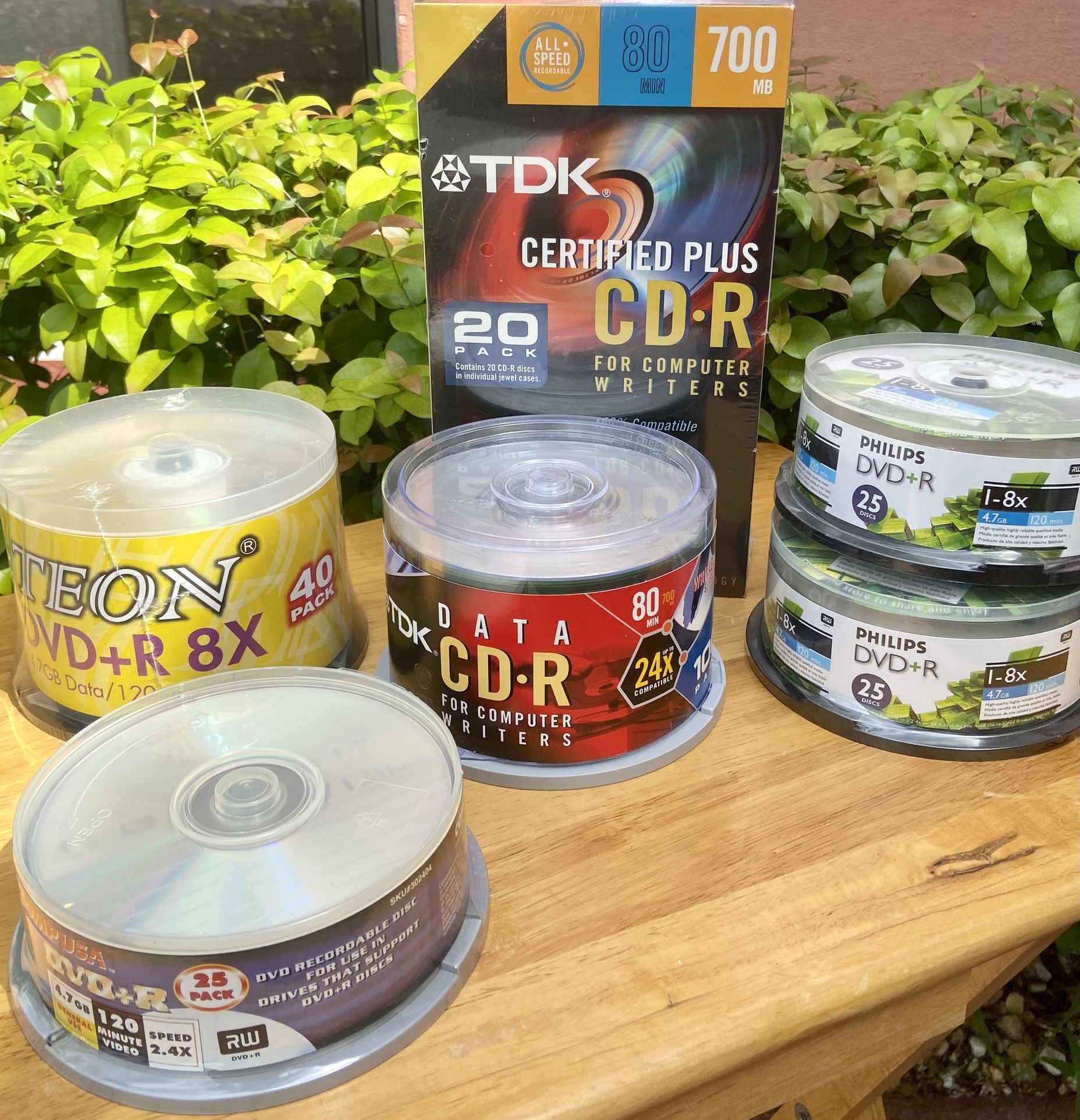 Re-writable CDs and DVDs Bundle New