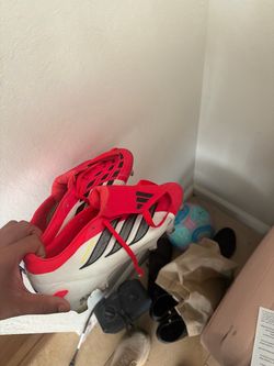 Soccer cleats